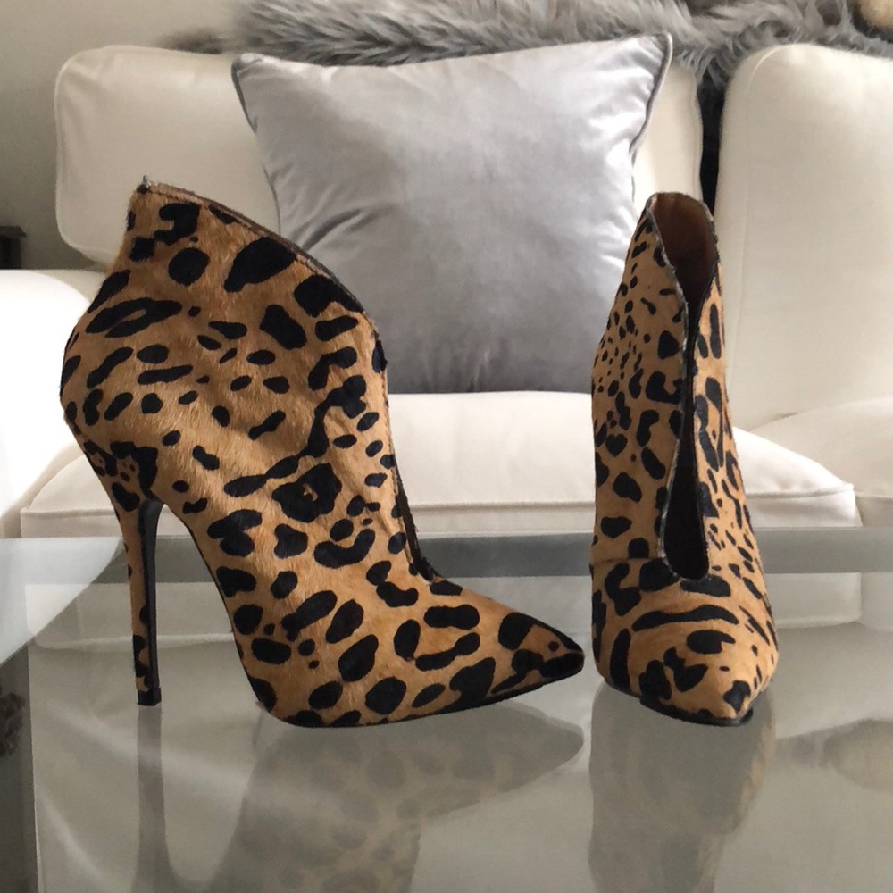 Steve Madden  cheetah print bootie